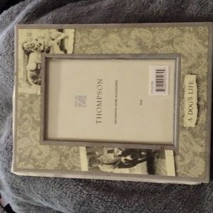 NWT Thompson 4x6" Picture Frame